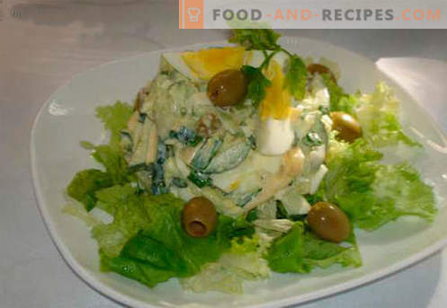 Salada com pepino e ovo - as cinco melhores receitas. Como corretamente e saboroso para cozinhar uma salada com pepino e ovo.