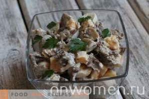 Salad with meat and pickled mushrooms