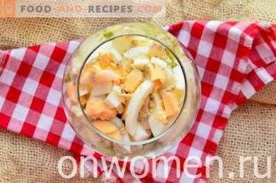 Salada de Capricho para Senhoras com Frango e Ameixas Secas