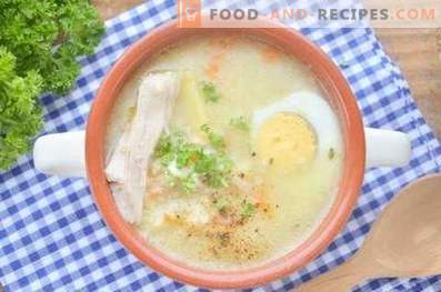 Sopa com milho e ovo em caldo de galinha