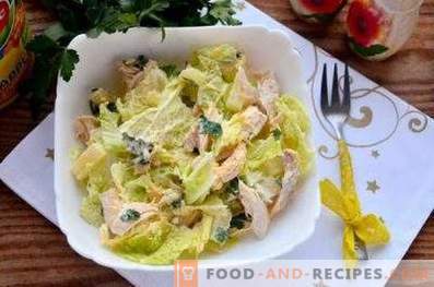 Saladas com abacaxi e peito de frango