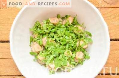 Mushroom Glade Salad with Mushrooms