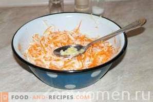 Salada de repolho e cenoura com alho, temperada com vinagre